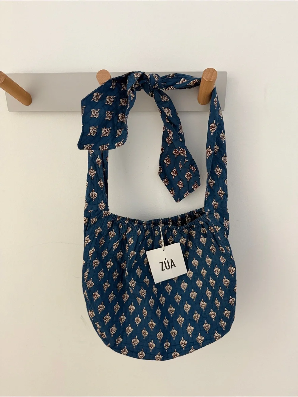 ZÚA Quilted Floral-Print Tie-Handle Shoulder Bag in Teal